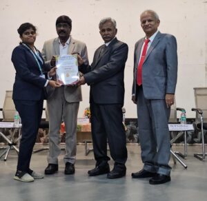 பட்டபடிப்புகளை நிறைவு செய்த மாணவர்களுக்கு சான்றிதழ்கள் வழங்கும் விழா