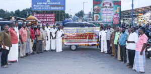 அரசின் தொழிலாளர் விரோத சட்டங்களை திரும்ப பெற வலியுறுத்தி ஆட்டோ சங்கங்கள் வேலைநிறுத்த பிரச்சாரம்