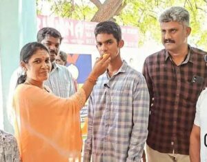 ஒட்டன்சத்திரத்தை சேர்ந்த மாணவன் 498 மதிப்பெண்கள் பெற்று அசத்தல்