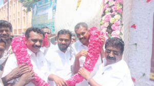 முன்னாள் முதல்வர் கலைஞரின் 103 வது பிறந்தநாள் விழா தென்காசி அரசு போக்குவரத்து கழக தொமுச சார்பாக சிறப்பாக கொண்டாடப்பட்டது