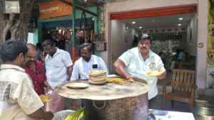 தருமபுரியில் ஸ்ரீ சாய் அன்னதான சேவை சார்பில் மாதந்தோறும் அன்னதானம் வழங்கும் விழா.