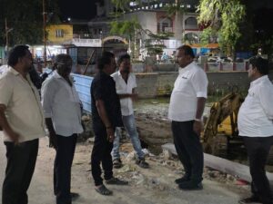 தூத்துக்குடி தெப்பக்குளம் பகுதியில் நடைபெறும் சீரமைப்பு பணிகளை மேயர் ஜெகன் பொியசாமி ஆய்வு