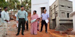 கம்பம் அருகே மாவட்ட ஆட்சியர் ஆய்வு