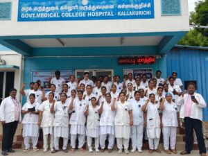 கள்ளக்குறிச்சி அரசு மருத்துவக் கல்லூரி மருத்துவமனையில் செவிலியர்கள் கவன ஈர்ப்பு ஆர்ப்பாட்டம்