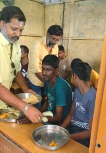 ஸ்ரீ தர்மசாஸ்தா பக்த சேவா அறக்கட்டளை சார்பில் சிறப்புப் பள்ளி குழந்தைகளுக்கு உணவு மற்றும் நலத்திட்ட உதவிகள்!
