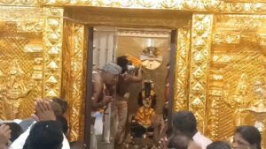 சீர்காழி அடுத்த பூம்புகார் மீனவ கிராமத்தில் ஸ்ரீ தயாள பரமேஸ்வரி அம்மன் ஆலய மகா கும்பாபிஷேகம் விழா